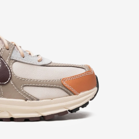 Zoom Vomero 5 "Sanddrift/Muslin/Khaki/Earth"